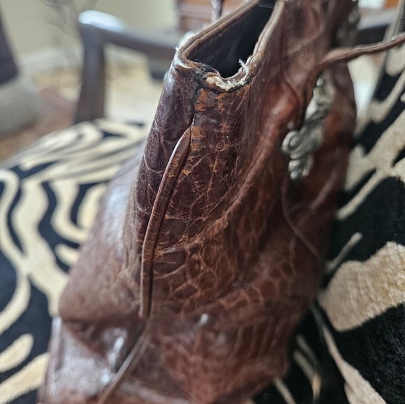 Leather tote with silver buckles - Picture 3 of 13